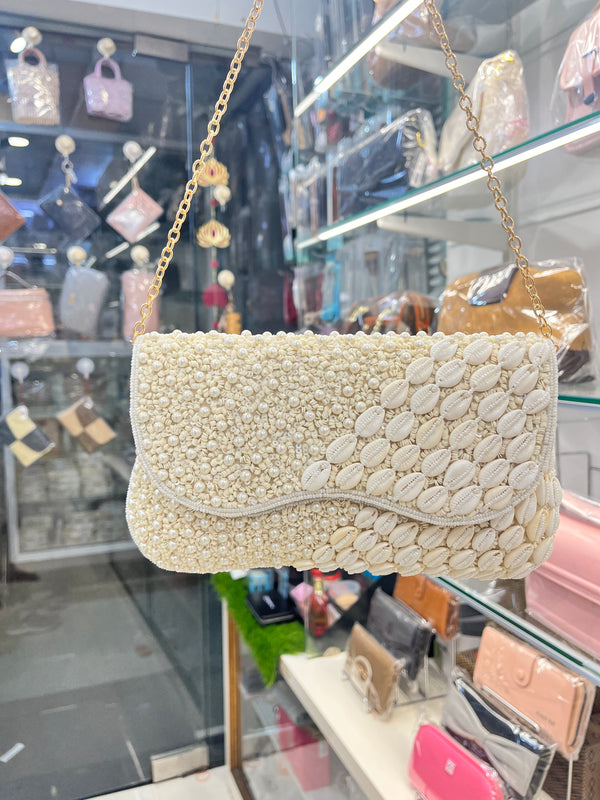 PEARL COVE CLUTCH