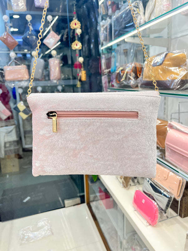 PEARL BLOOM PURSE