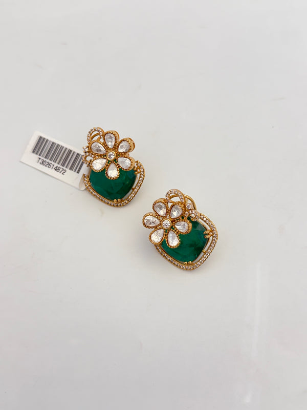 EMERALDJADAU DUBLET STUDS