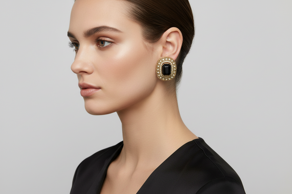 BLACE ZICRON STUDS