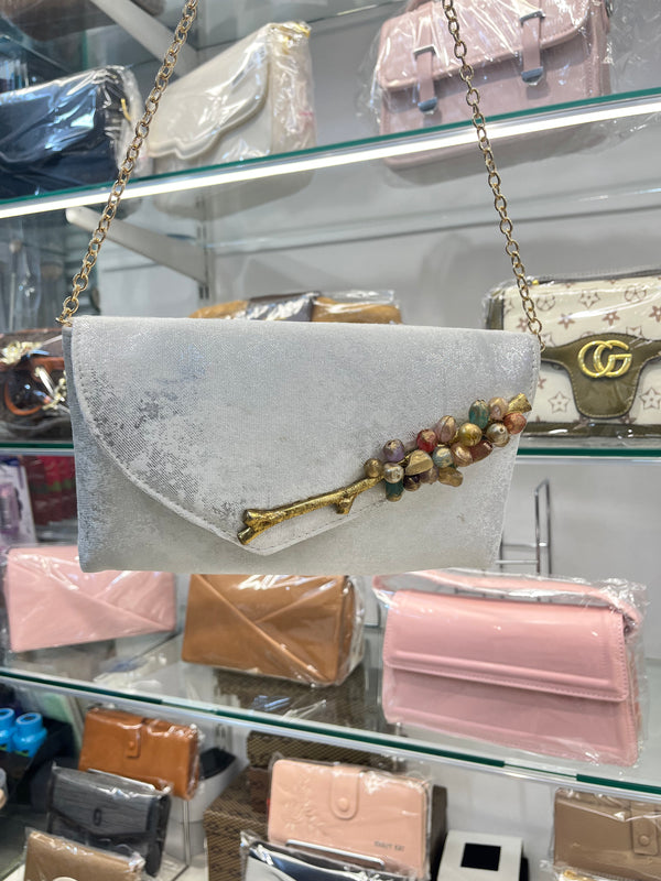 VELORA GEM CLUTCH
