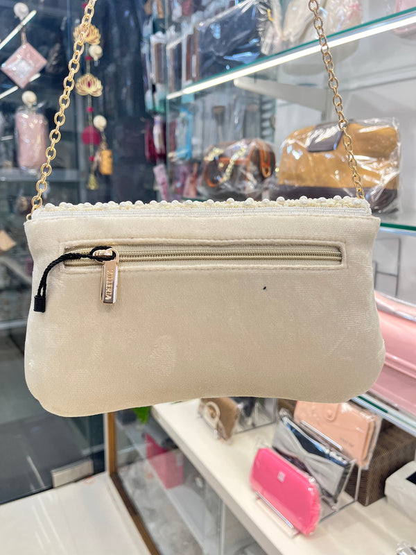 PEARL COVE CLUTCH