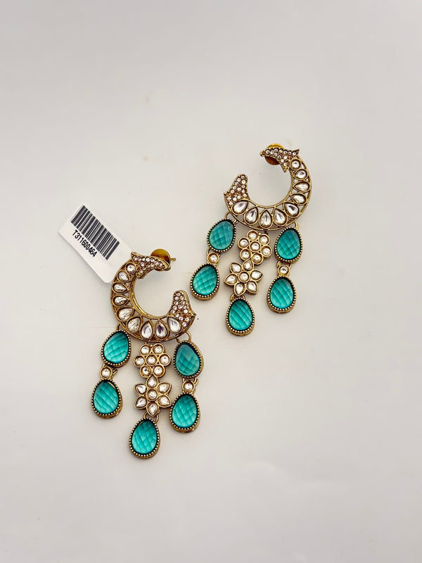 DIVA MOISSANITE EARRING
