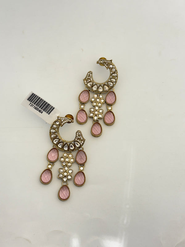 DIVA MOISSANITE EARRING