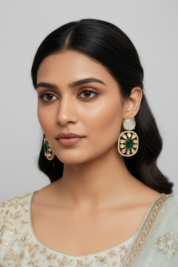 WHITE GOLD POLKI EARRING